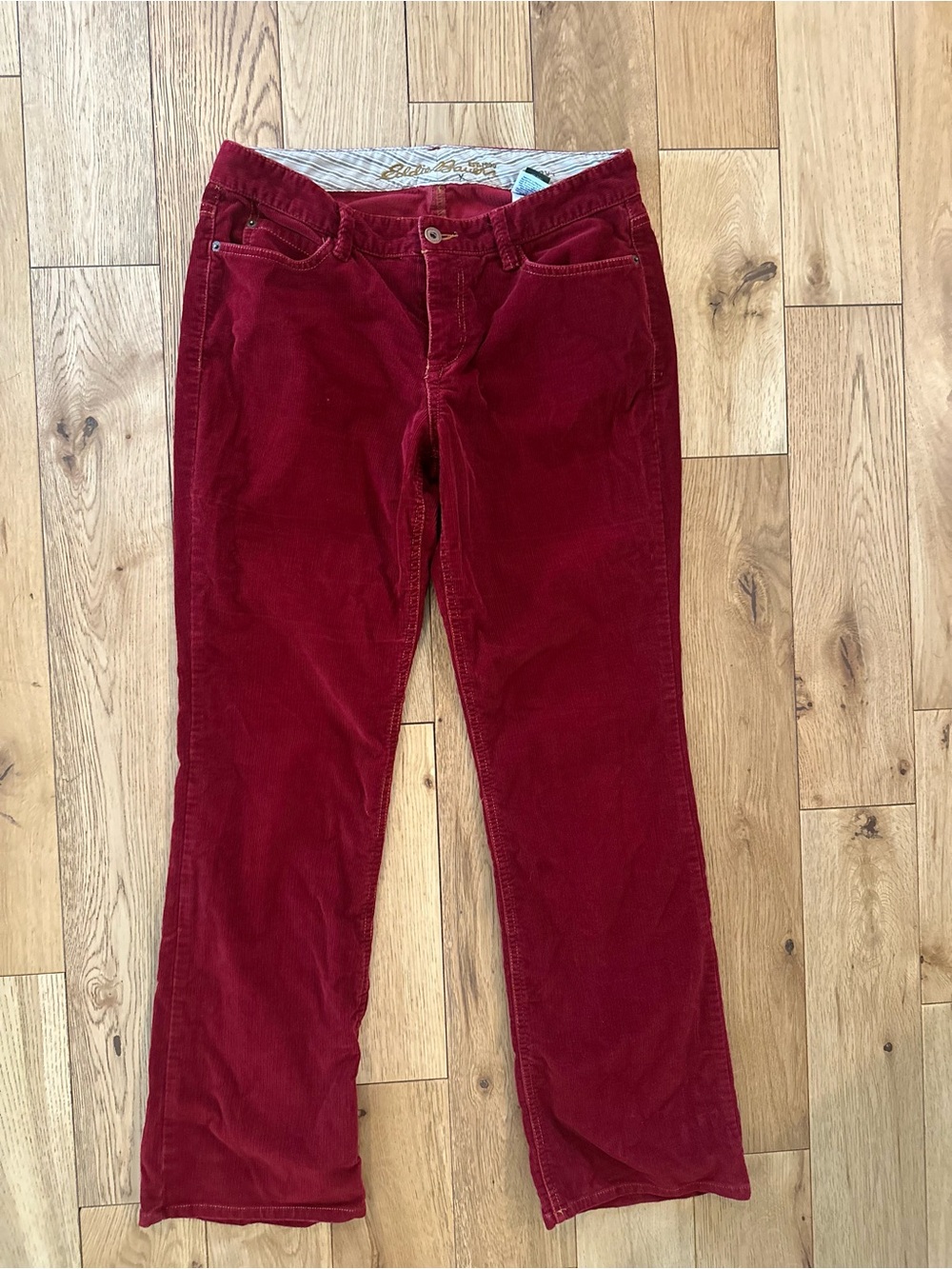 Eddie Bauer curvy bootcut crimson corduroy pants